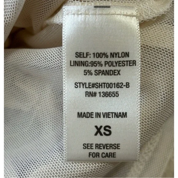 Anthropologie Sarah Hann Ivory Puff-Sleeve Textured Blouse - Picture 7 of 9